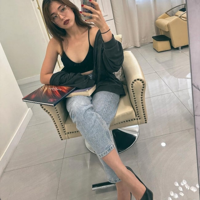 Kylie Padilla as seen in a selfie that was taken in October 2022
