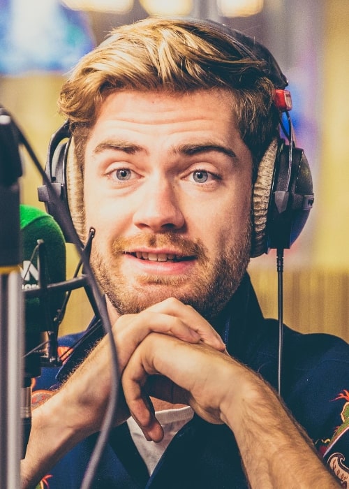 Lukas Dhont Regisseur Lukas Dhont in de studio van MNM in October 2018