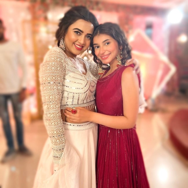 Vaishnavi Ganatra as seen in a picture with fellow actor Tejasswi Prakash in March 2023