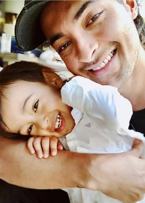 Ahil Sharma as seen in a selfie with his father Aayush Sharma in February 2018, in Mumbai, Maharashtra