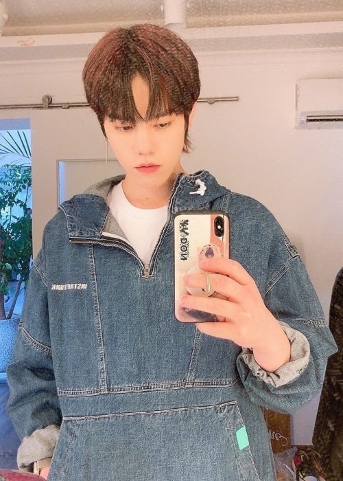 Cha Hun clicking a selfie in July 2021