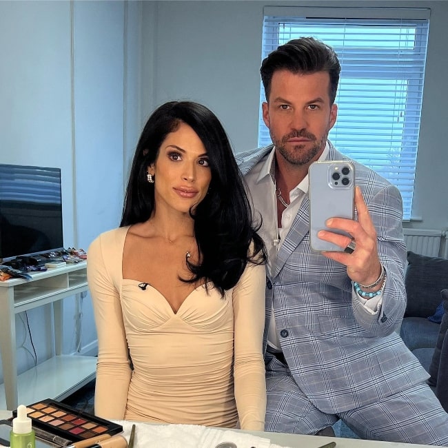 Johnny Bananas Height, Weight, Age, Wife, Net Worth