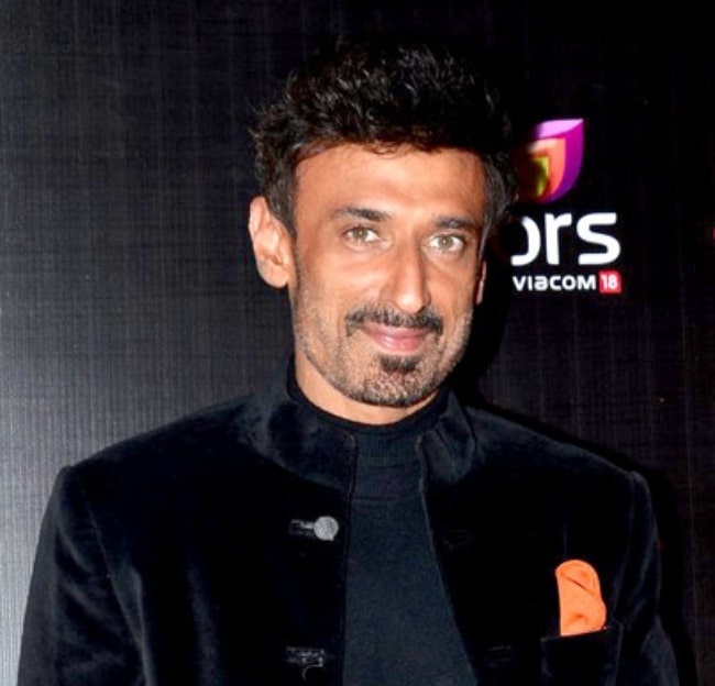 Rahul Dev as seen on the red carpet of Stardust Awards 2014