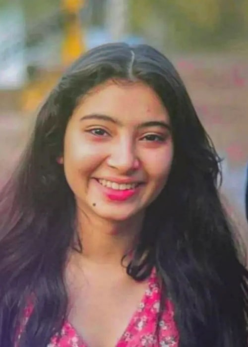 Sara Arjun as seen while smiling for the camera in Mumbai, Maharashtra in November 2022