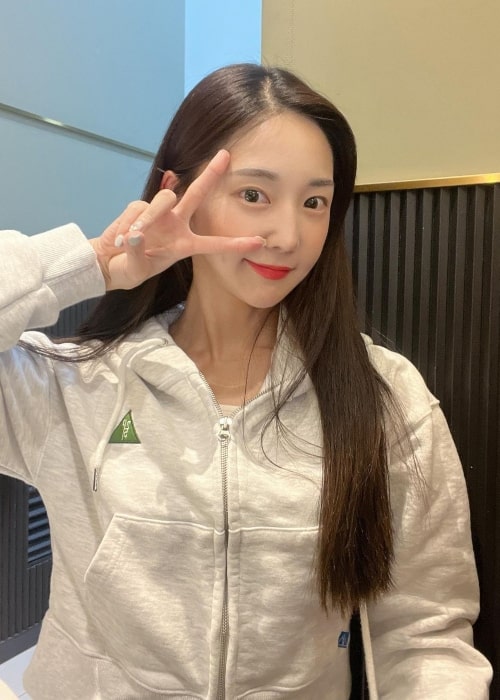 Sua as seen while posing for a picture in January 2023