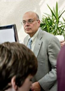 Ajit Jain Height, Weight, Age, Net Worth, Education, Family