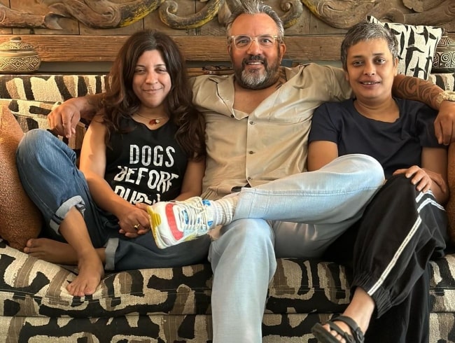 Apoorva Lakhia smiling for a picture with Zoya Akhtar (Left) and Reema Kagti (Right) in May 2023