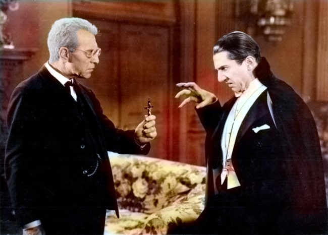 Bela Lugosi (Right) as Dracula and Edward Van Sloan as Van Helsing in Dracula (1931)