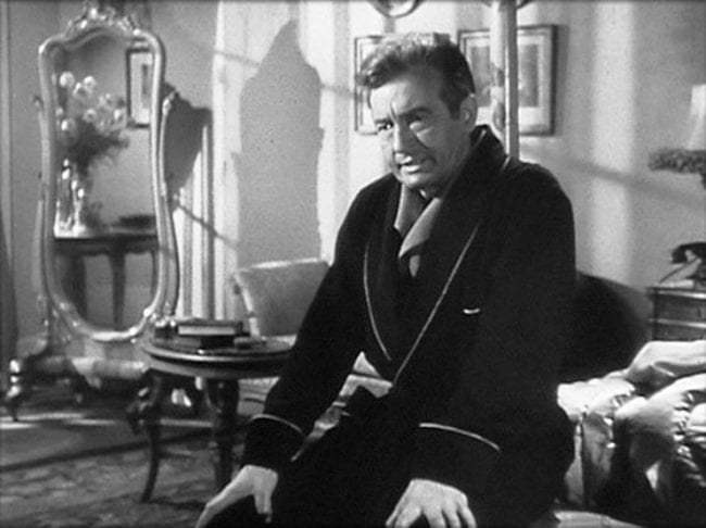 Claude Rains as seen in a screenshot from the film 'Notorious' (1946)