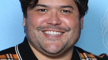 Harvey Guillen Height, Weight, Age, Ethnicity, Family, Favorites