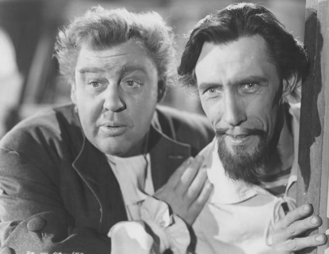 John Carradine (Right) and Charles Laughton in 'Captain Kidd' (1945)