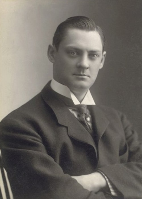 Lionel Barrymore as seen in a picture that was taken before 1923