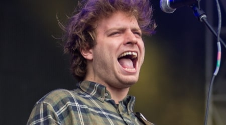Mac DeMarco Height, Weight, Age, Girlfriend, Family, Biography