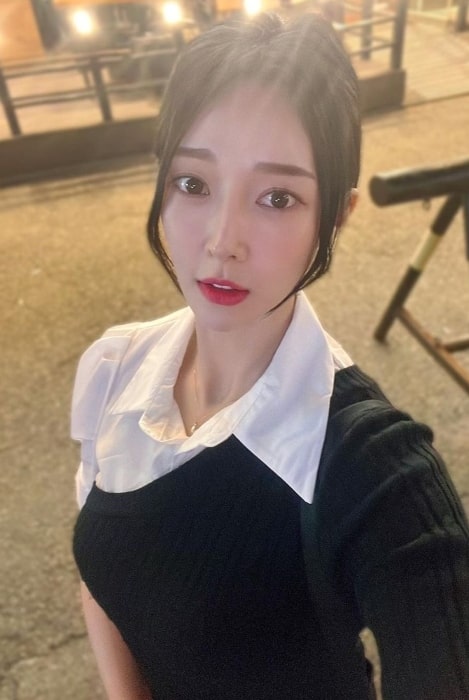 Areum as seen while taking a selfie in June 2023