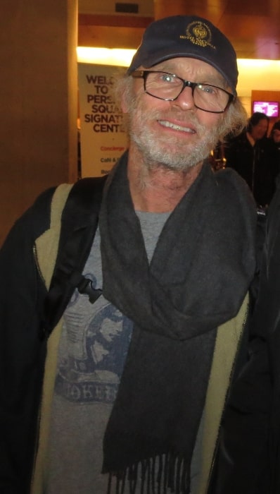 Ed Harris as seen while smiling for the camera in 2016