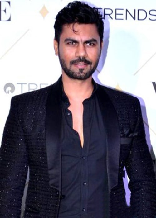 Gaurav Chopra as seen while posing for the camera at Vogue Beauty Awards 2017