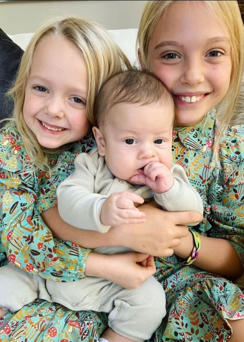 Kova Jillian Stauffer as seen in a picture with her sister Jaka and brother Onyx that was taken in March 2020