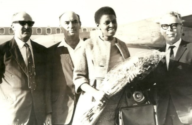 Miriam Makeba pictured while being welcomed during a visit to Israel in 1963
