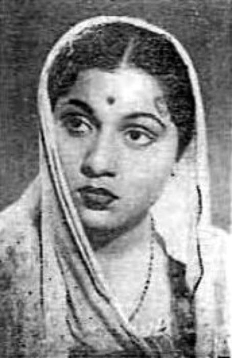 Nirupa Roy as seen in 'Gadano Bel' (1950)