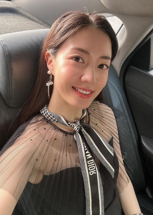 Ryu Hwa-young as seen while smiling in a selfie in April 2023