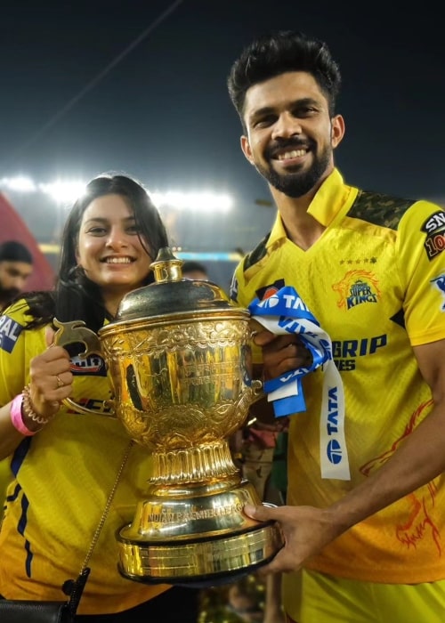 Utkarsha Pawar as seen in a picture with her beau Ruturaj Gaikwad that was taken in May 2023, while holding the winning trophy