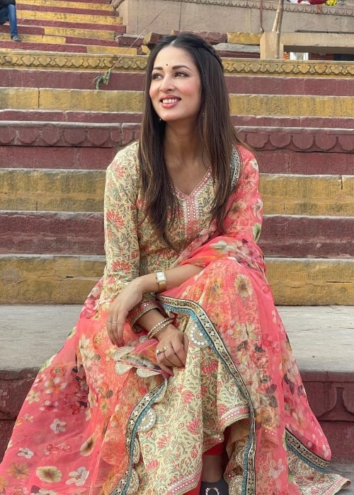 Vidisha Srivastava smiling for a picture in Varanasi, Uttar Pradesh, India in April 2023