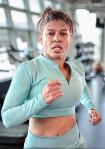 Mayra Bueno Silva Height, Weight, Age, Girlfriend, Records, Facts