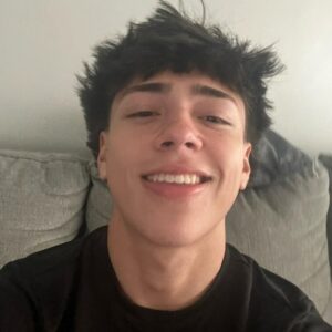 5ddie Height, Weight, Age, Education, Girlfriend, Family