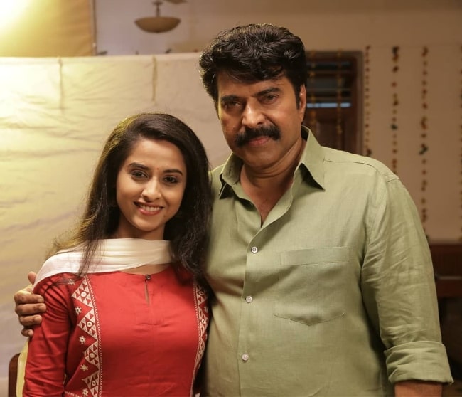 Arthana Binu as seen while posing for a picture along with Mammootty in an Instagram post in September 2020