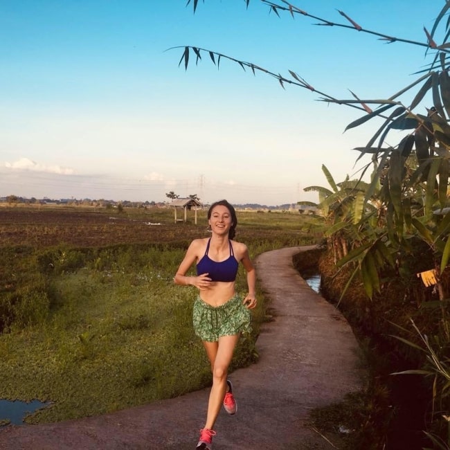 Camille Étienne as seen in a picture taken during the Les 20km De Paris in October 2019