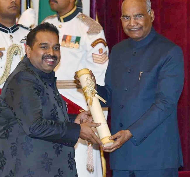 Shankar Mahadevan (Left) as seen while receiving the Padma Shree Award from President Shri Ram Nath Kovind at an Investiture Ceremony at Rashtrapati Bhavan in New Delhi on March 11, 2019