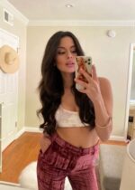 Carmela Zumbado Height, Weight, Age, Boyfriend, Family