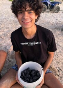 Iñaki Godoy Height, Weight, Age, Girlfriend, Family