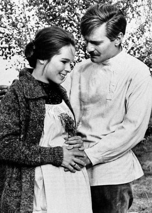 Omar Sharif and Geraldine Chaplin as seen in a publicity photo for 'Doctor Zhivago' (1965)