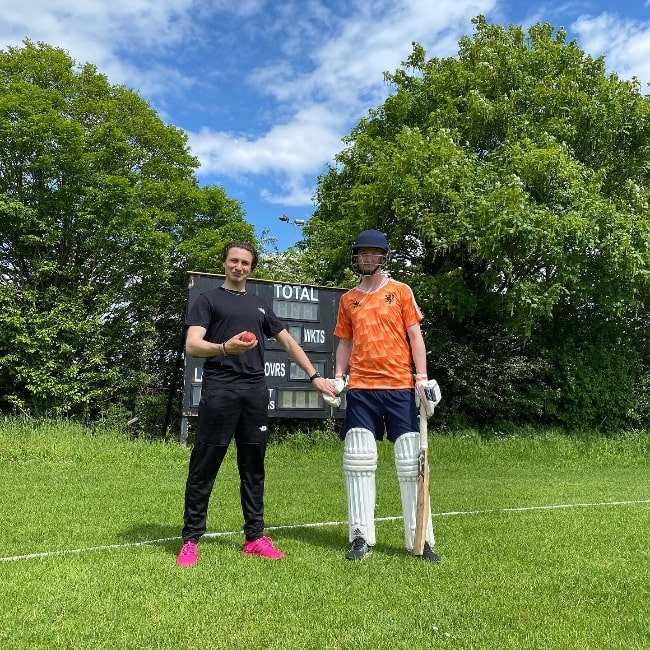 Tom Rosenthal (Left) and Tom Phizackerley posing for a picture at the Reading Cricket Club in May 2023