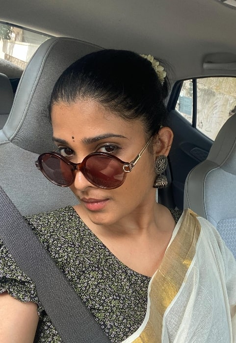 Divya Prabha as seen while taking a car selfie in Kochi, Kerala in August 2023