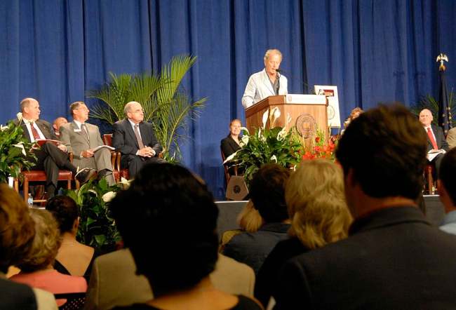 Don Gummer seen speaking at the opening of the Glick Eye Institute in Indianapolis in 2011