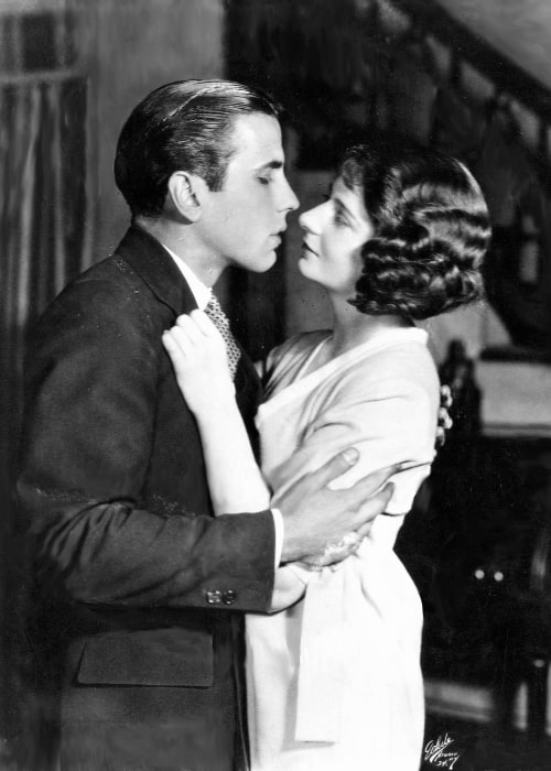 Humphrey Bogart & Shirley Booth perform in Broadway play Hell's Bells (1925)
