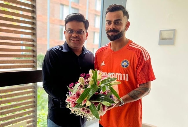 Jay Shah (Left) as seen while posing for a picture with Virat Kohli in November 2023