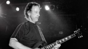 Robby Krieger
