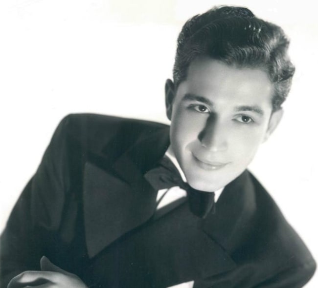 Perry Como in 1939, when he was with the Ted Weems Orchestra