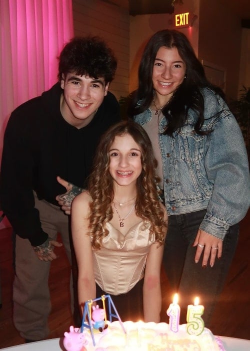 Anabella Rivera as seen in a picture with her sister Brianna and brother Joe that was taken on her 15th birthday in October 2023