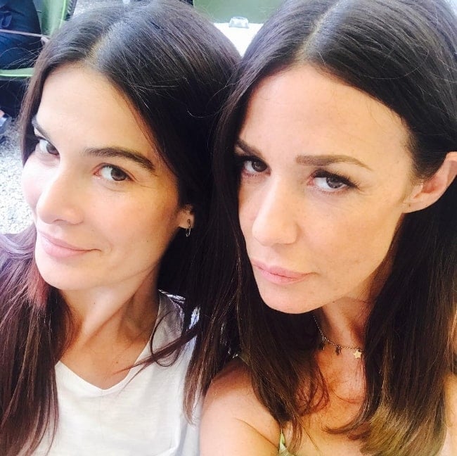 Ilaria Spada (Left) as seen while smiling in a selfie with Alessia Fabiani in 2017