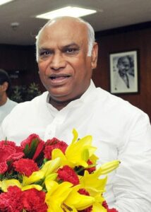 Mallikarjun Kharge Height, Weight, Age, Wife, Children