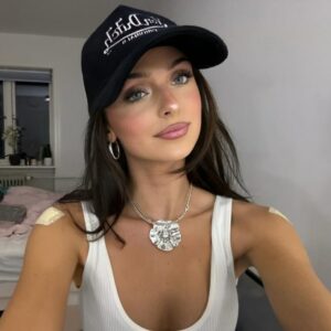 Minna Rosa Weber Height, Weight, Age, Boyfriend, Family