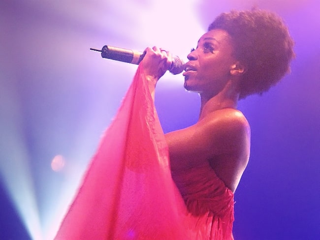 Skye Edwards as seen while performing live with Morcheeba at Le Bataclan de Paris in 2010