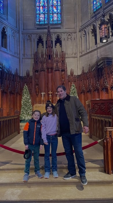 Thomas Ravenel as seen while posing for a picture with the kids in Pittsburgh, Pennsylvania in December 2023