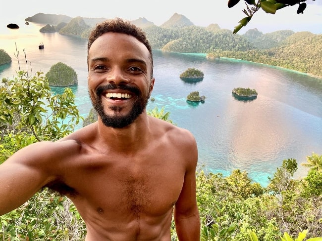 Eka Darville as seen while smiling in a selfie in January 2021
