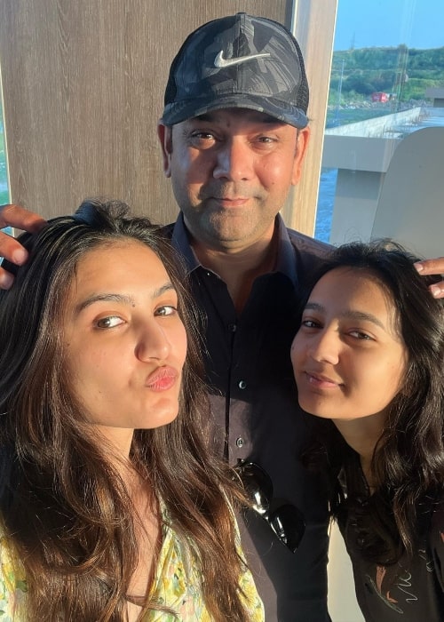 Hira Faisal as seen in a selfie with her father and her sister Rabia that was taken in November 2023