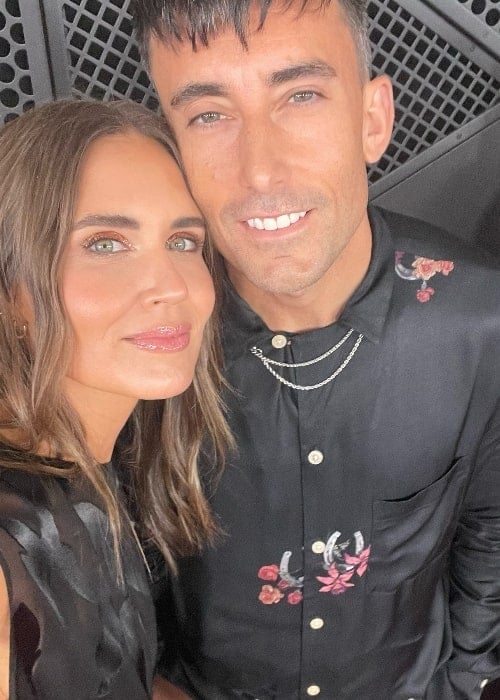 Phil Wickham as seen while smiling in a picture with his wife Mallory Plotnik in February 2024